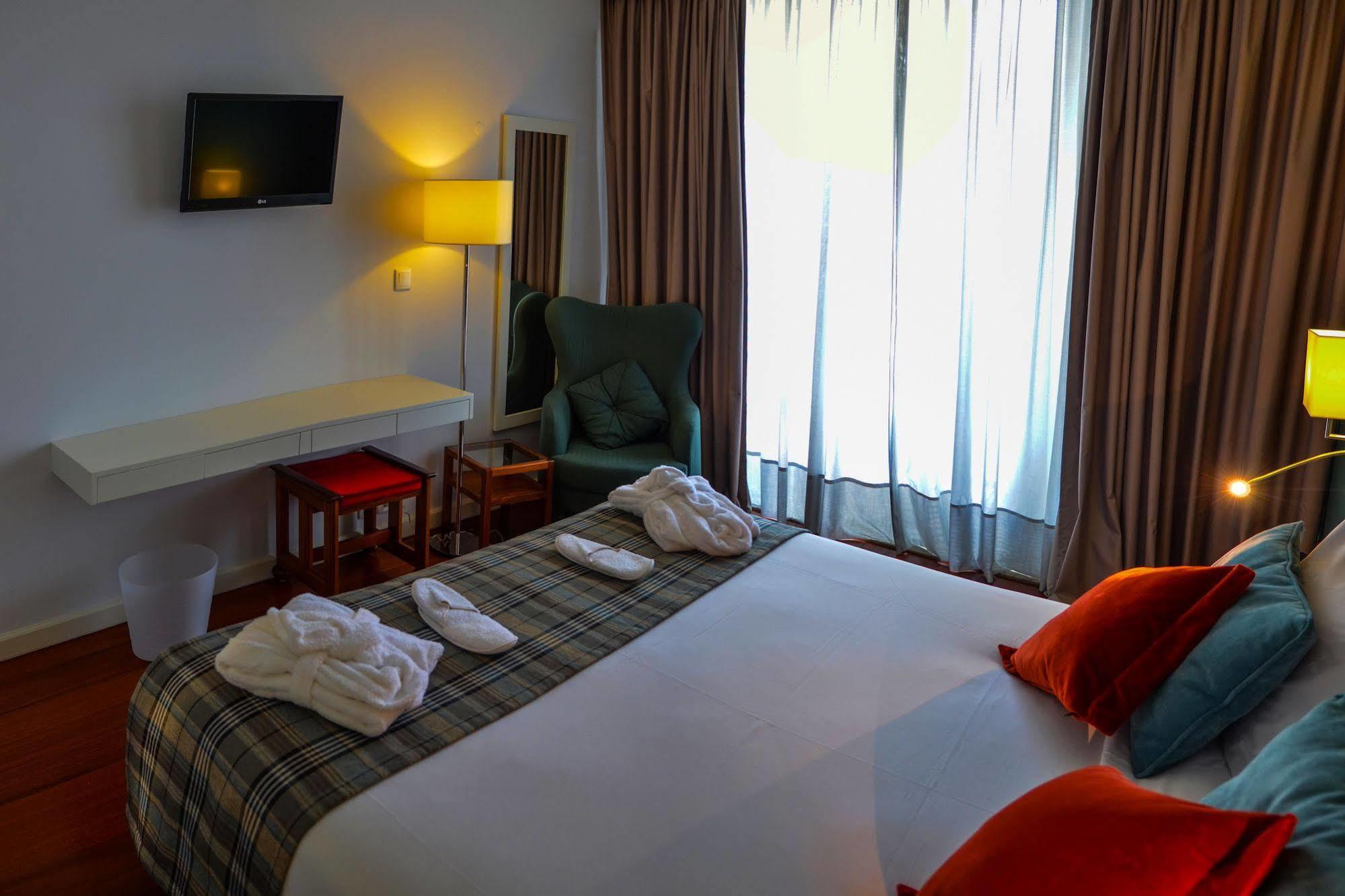 Hotel Sao Bento Da Porta Aberta & Spa Герес Екстериор снимка